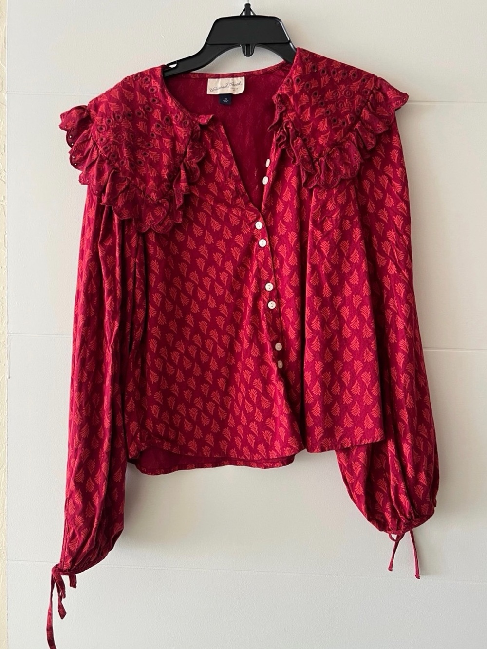 Raven + Lily Red Printed Ruffle-Collar Button-Up Blouse